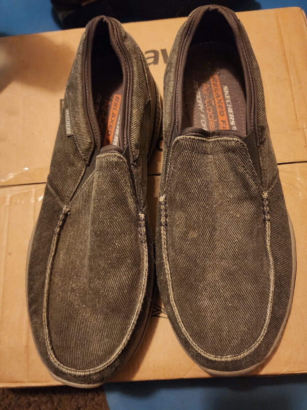 Skechers Men's Relaxed Fit  gray Slip-On  loafers Shoes Size 11
